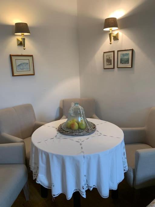 100 Qm Ferienwohnung Am Heiligen Brunnen Quedlinburg Bagian luar foto